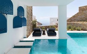 Lyo II Boutique Suites